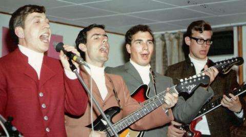 Gen Rosso members